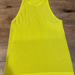 Lululemon high neck tank